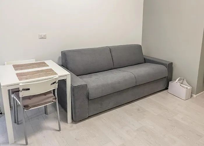 Milano Brera Moscova - White Apartment